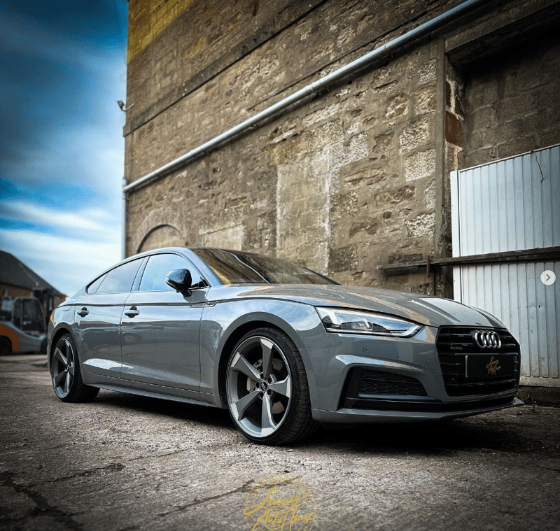 Audi A7 - AlloyGator Graphite