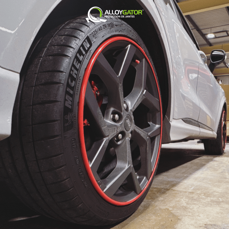 Ford Kuga - AlloyGator Rouge