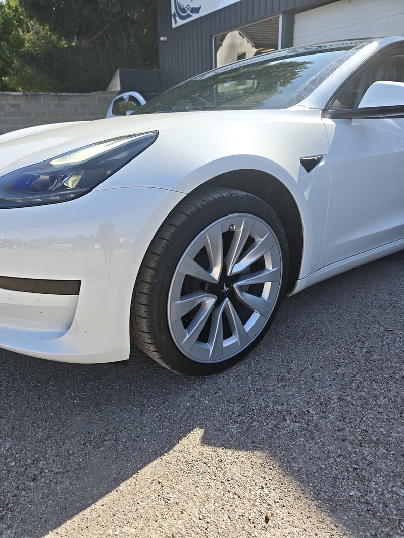 Tesla